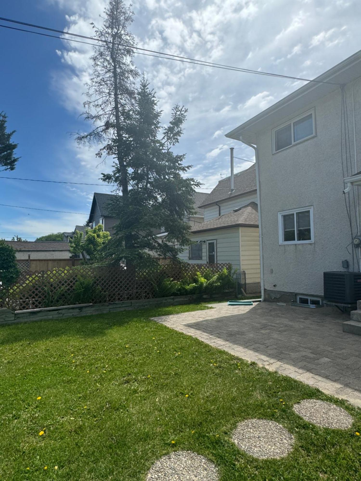 위니펙 Walking Distance To St Boniface, Easy Parking 빌라 외부 사진