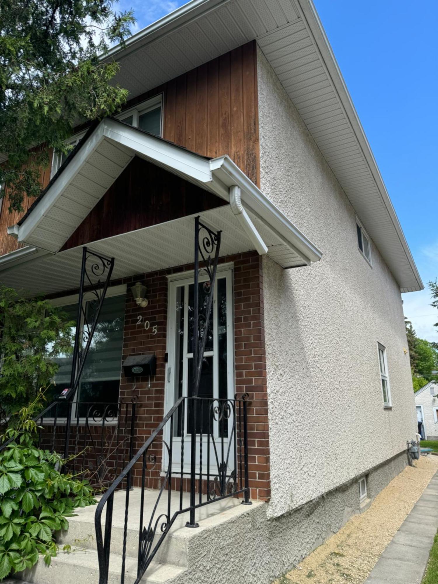 위니펙 Walking Distance To St Boniface, Easy Parking 빌라 외부 사진