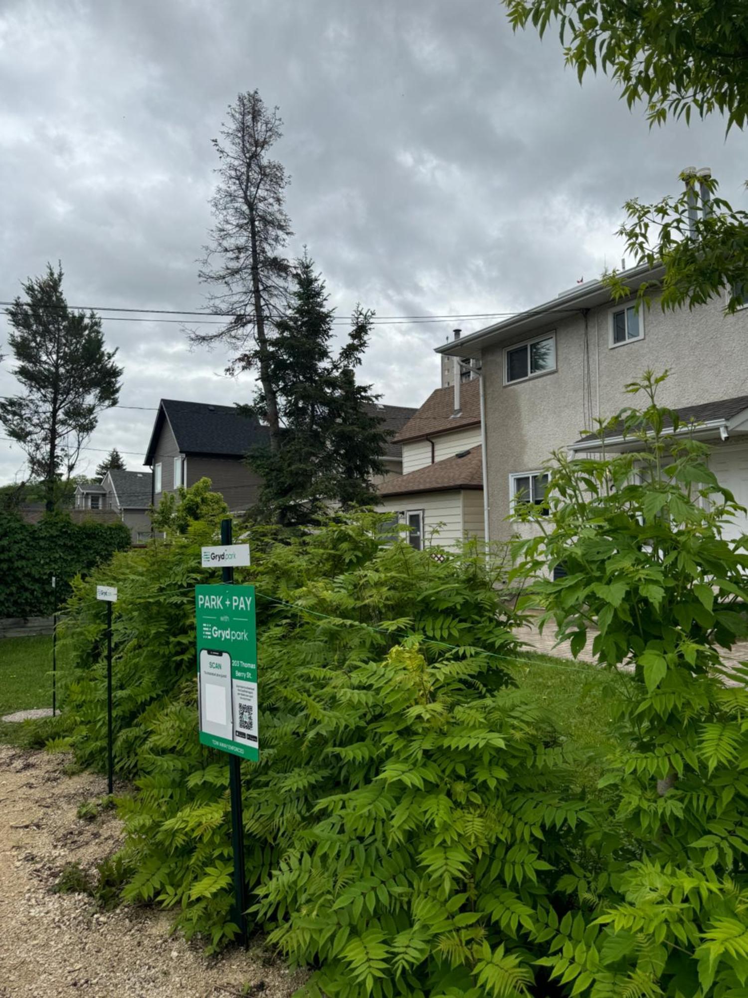 위니펙 Walking Distance To St Boniface, Easy Parking 빌라 외부 사진